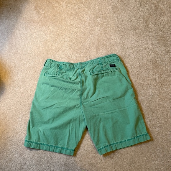 Vintage Y2K American Eagle Green Men's Shorts - Picture 5 of 5